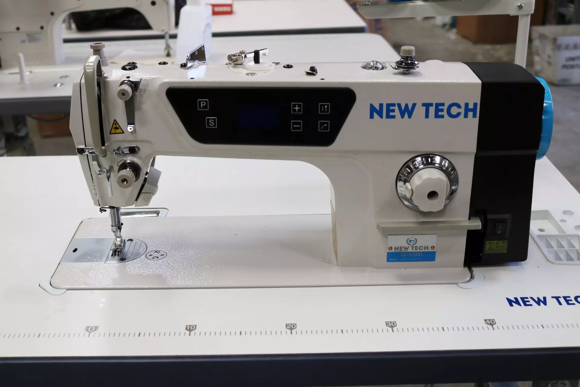 New Tech Sewing Machines - Review of 13 Sewing machines of this manufacturer!