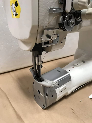 Cylinder Arm Walking Foot Needle Feed Industrial Sewing Machine