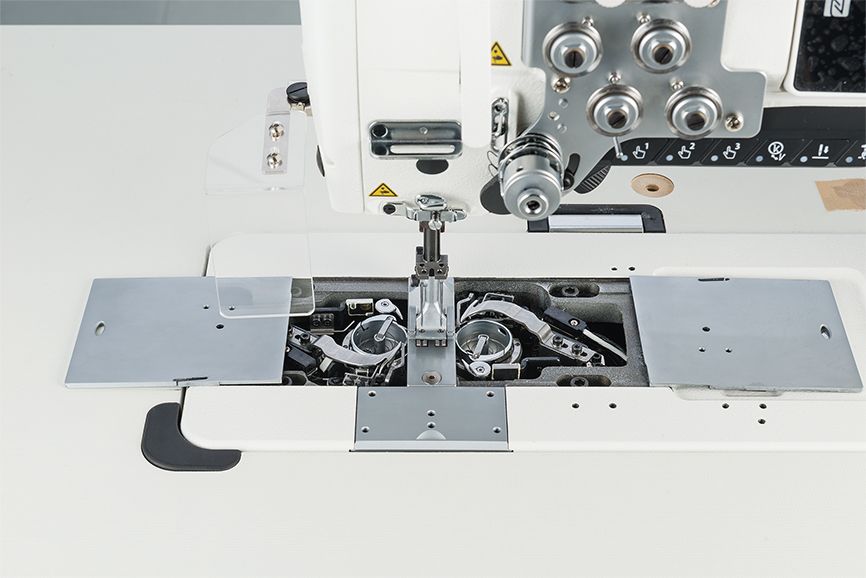 JUKI LU-2810V-7 walking foot machine with an electric under-trimer