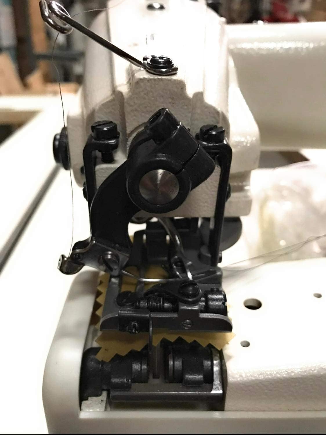 Blindstitch Industrial Sewing Machine Yamata FY-101, Hemmer, Blind, Seam, Skip Servo Motor,Stand,Lamp.DIY
