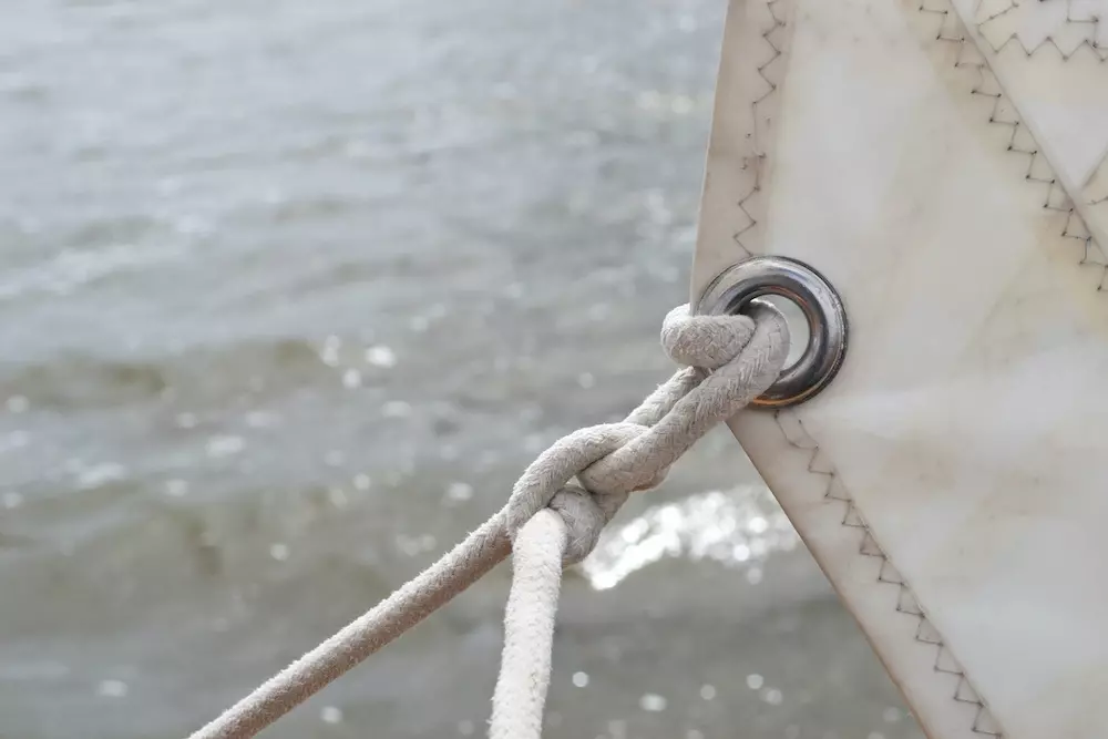 How to Remove and Replace Broken Grommets