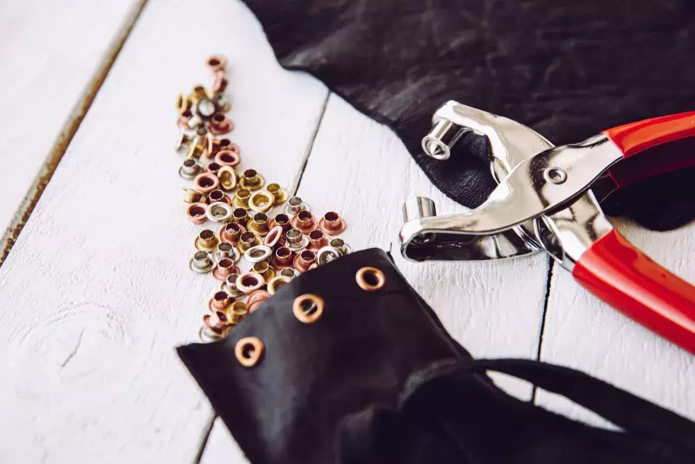 Grommets vs. Eyelets: What's the Difference?, GoldStar Tool