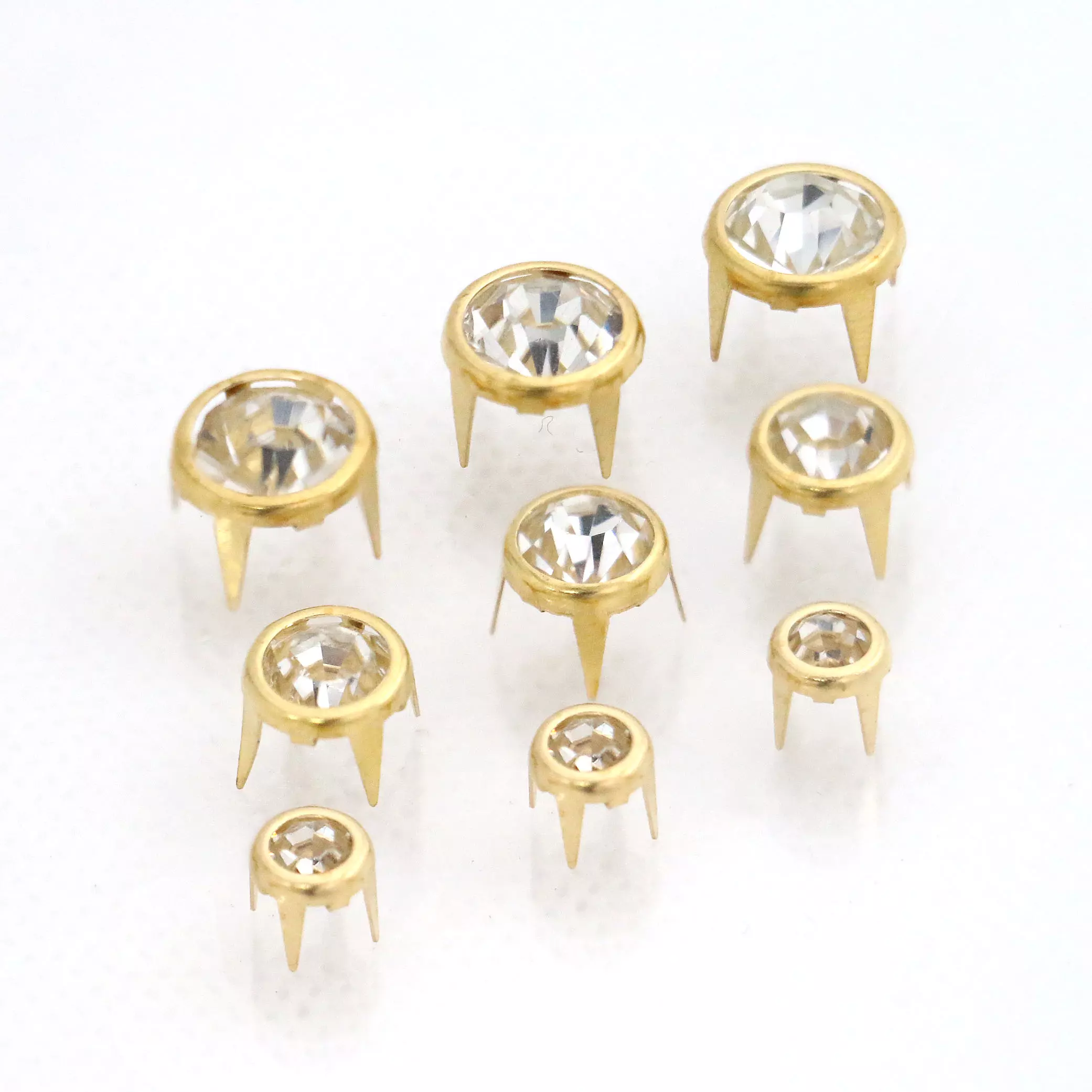 FINGERINSPIRE 280 Ensembles Rivets Strass Transparents 7 Tailles - Rivets Cristal Platine Et Or Pour Cuir Et Vêtements
