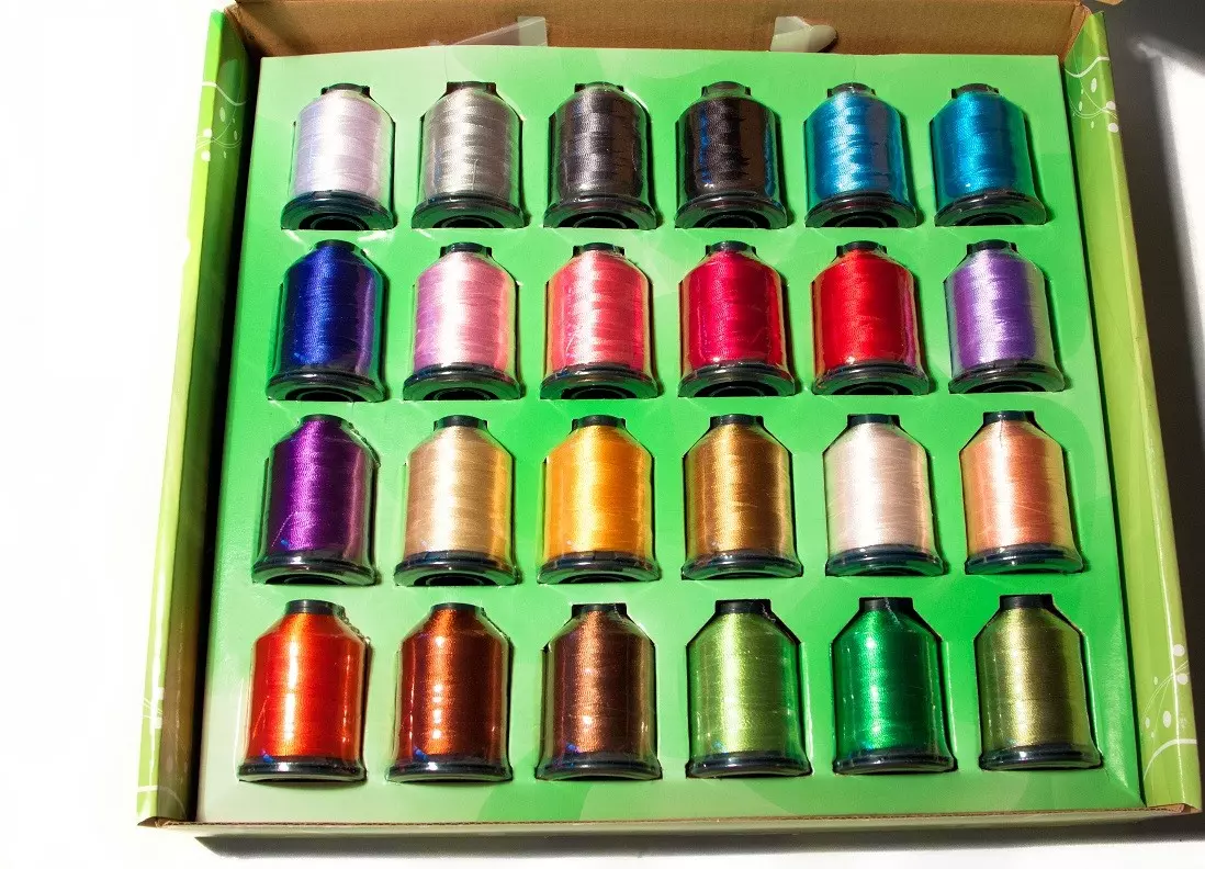 24 Colors #40 Polyester Machine Embroidery Thread Kit 1092 Yds