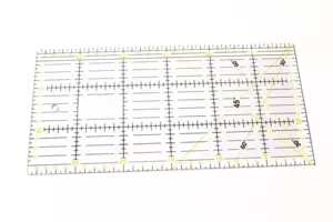 Quilting Ruler and Guide (Metric)