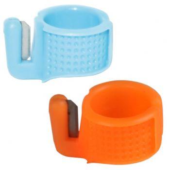 Thimble, Plastic Ring with Thread Cutter (1 pc)