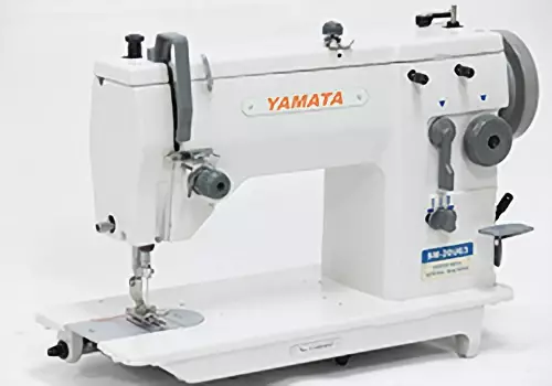 Yamata GG20U63 Zig Zag Sewing Machine With Table and Servo Motor