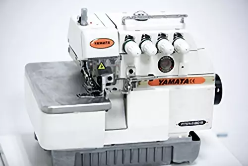 Yamata FY757A-5/QD  5-Thread Safety Stitch Overlock Industrial Sewing Machine With Table and  Motor