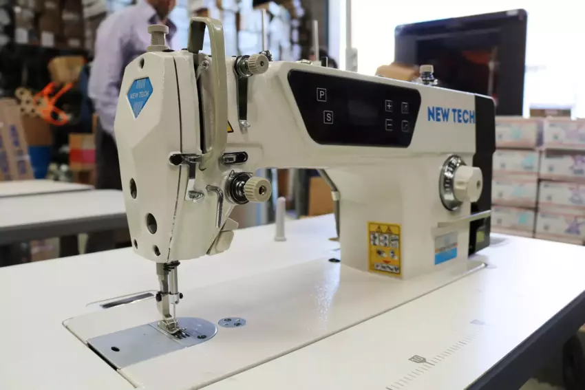 New-Tech GC-8700-D Single Needle Lockstitch Industrial Sewing Machine With Table and Built-in Direct Drive Servo Motor