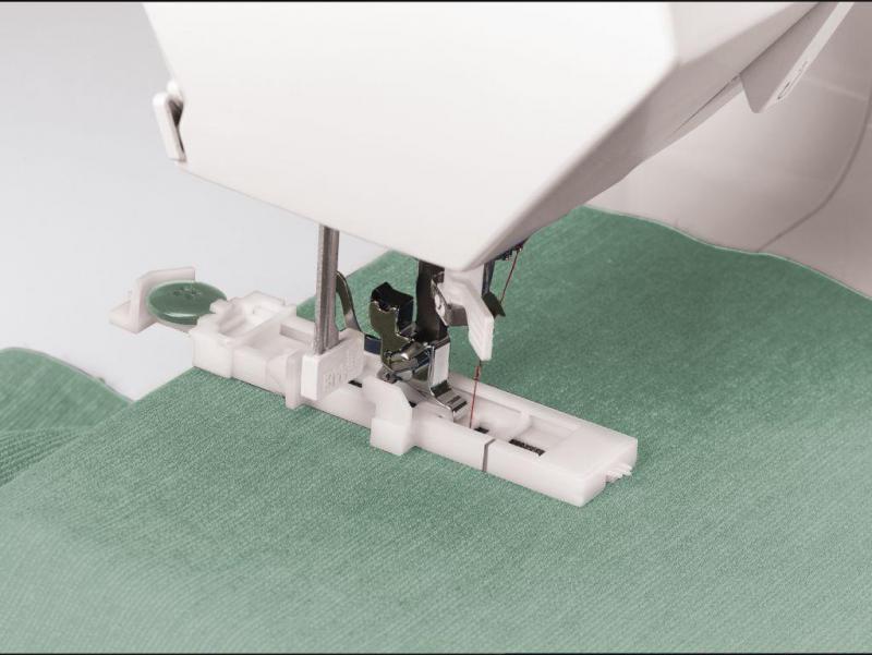 singer tradition 2277 bobbin case
