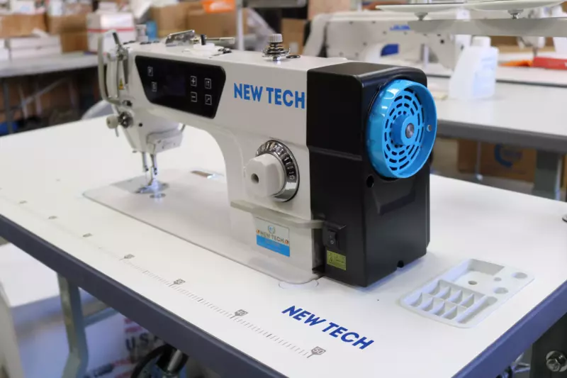 New-Tech GC-810W High Speed, Post Bed, 1 Needle, Drop Feed, Lockstitch Wig  and Hat Industrial Sewing Machine With Table and Servo Motor