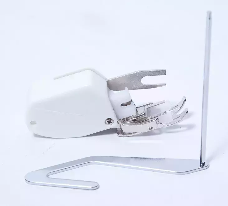 Singer Sewing Machine Attachment - White Plastic Walking Foot - Slant Shank