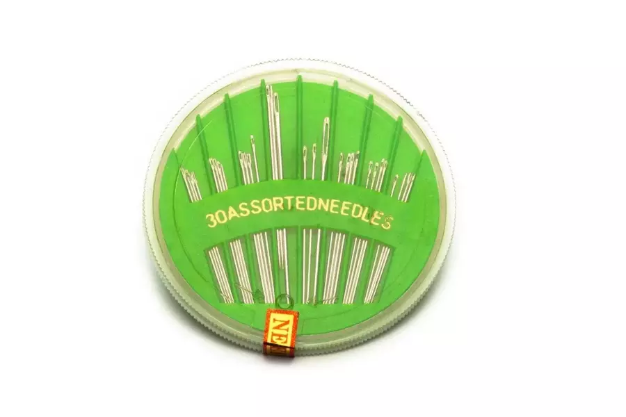Assorted Hand Sewing Needles in Compact (30 ct.)