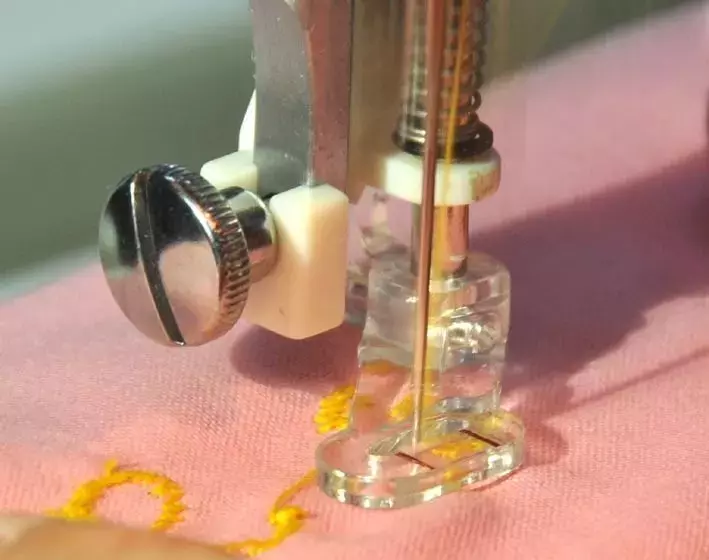 Open Toe Darning & Free Motion Quilting Foot Fits All Low Shank Machines 