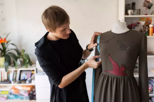 How Dress Form & Mannequin Design Evolved in Time - Dress Forms USA
